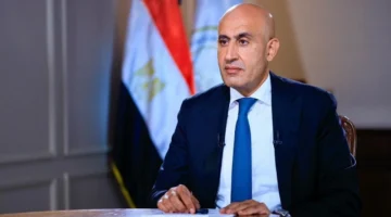 محكمة القضاء الإداري تلغي قرار وزير التربية والتعليم بشأن طالب سماعة الأذن